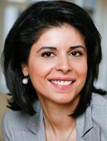 Headshot of Elsa Ayoub